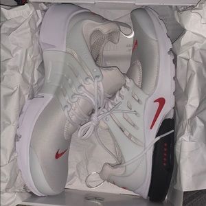 Brand new Nike prestos